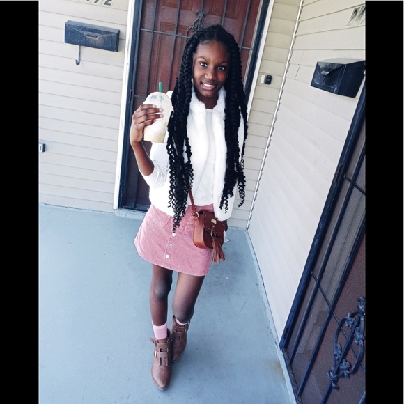 Meet your Posher, Kyla - Picture 2 of 6